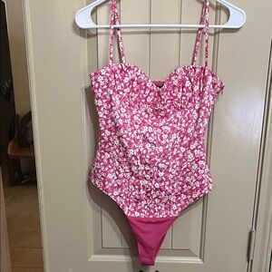 Zara Pink Floral Bodysuit
